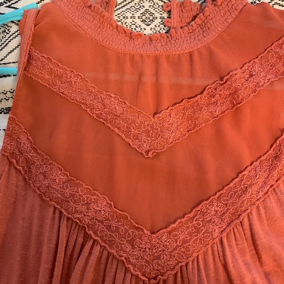 Tank top! - Picture 4 of 4